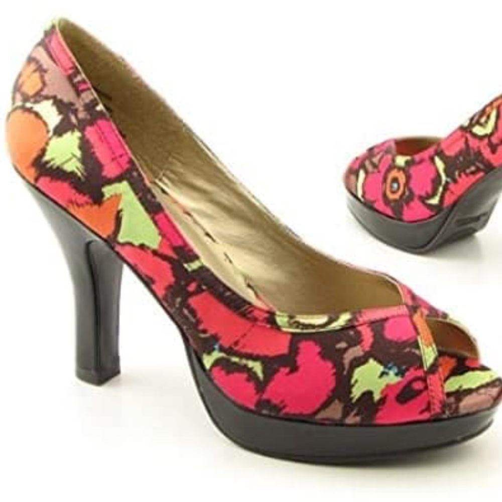 Madden Girl Women's Lorainee Pump 8.5